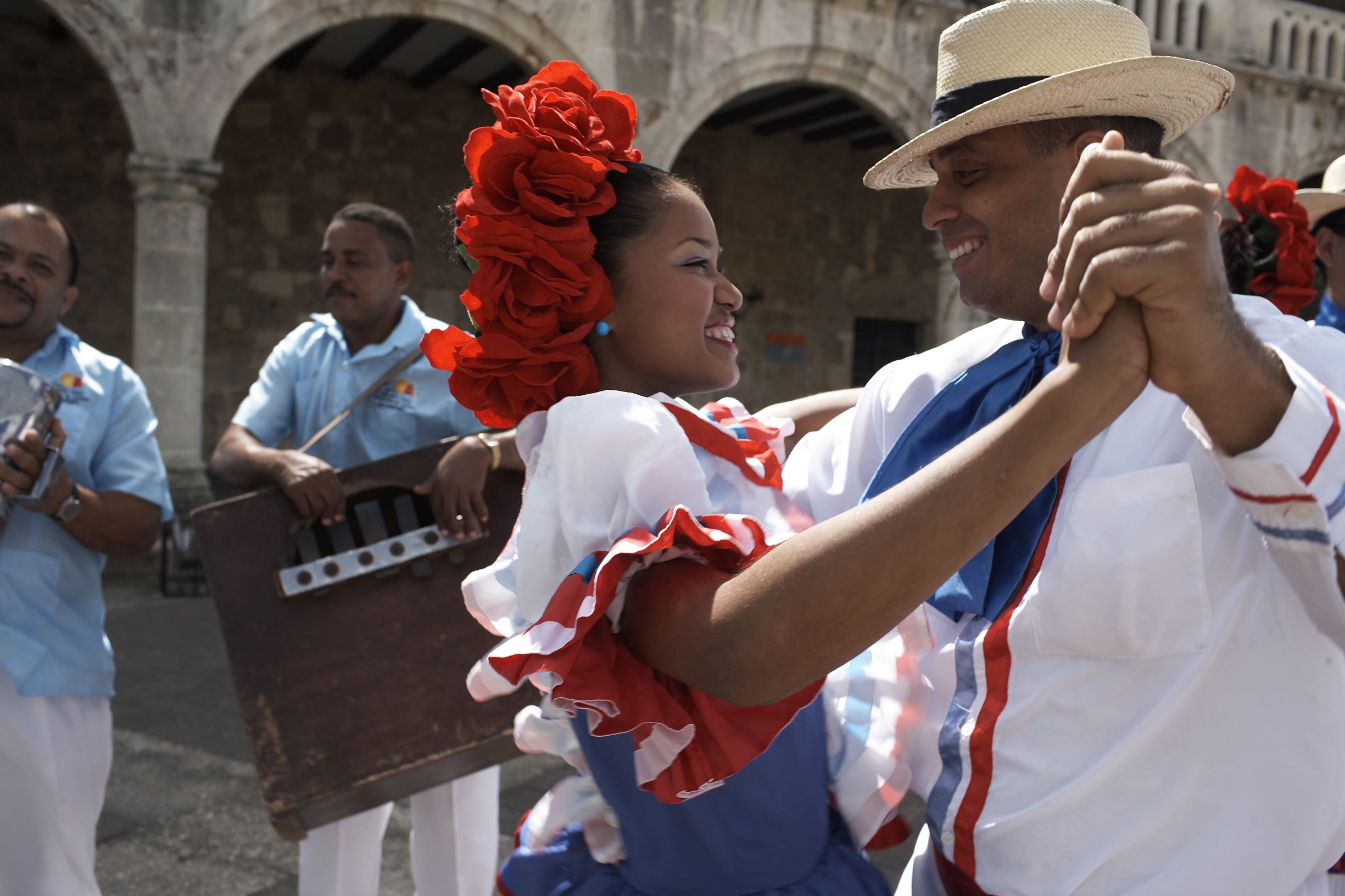 Dominican Republic - Dance, Culture, Bachata, Merengue, Folklore 4MP - Latinconnect