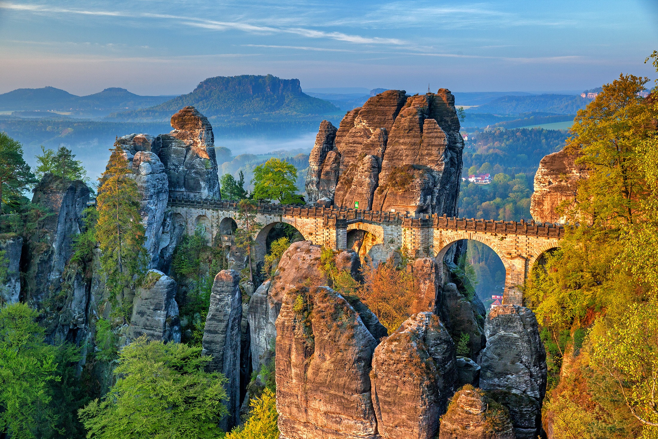 Deutschland - ImageBild Sächsische Schweiz & Erzgebirge Bastei